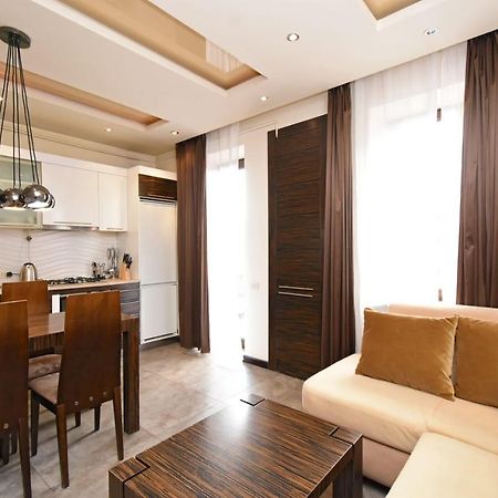 Galaxy Inn Luxury Hostel In Center Jerevan Eksteriør billede